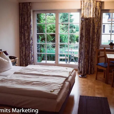 Zwei Länder Hotel 3*
