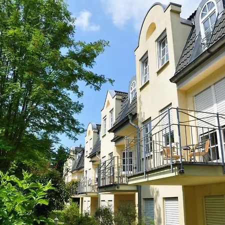 Отель Zwei Laender Апольда